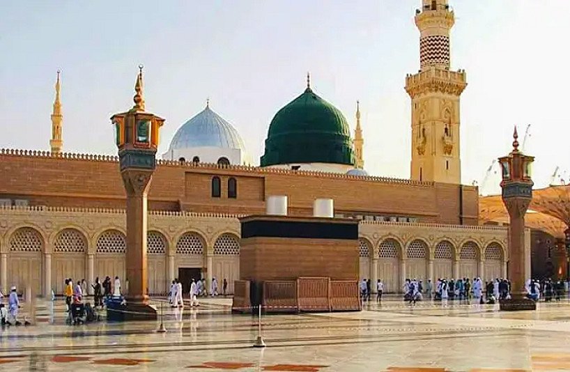 14-Night Luxury Umrah Package